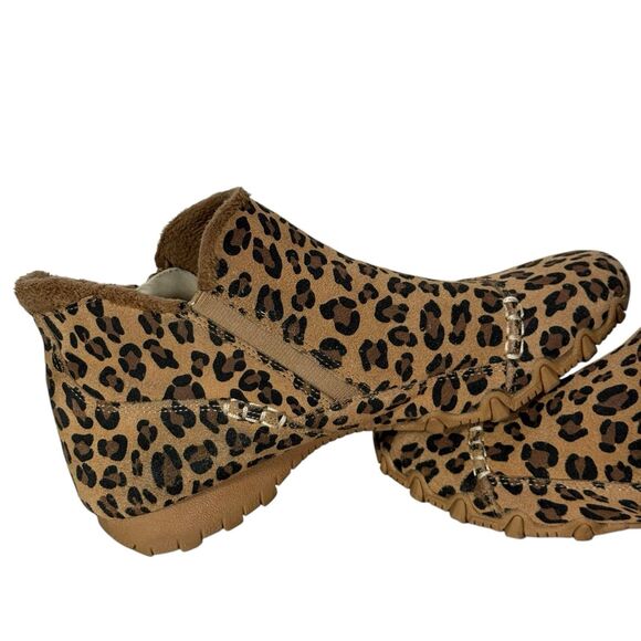 SKECHERS Relaxed Fit Biker Ankle Boot Size 7.5 Leopard Print Suede - Picture 5 of 8